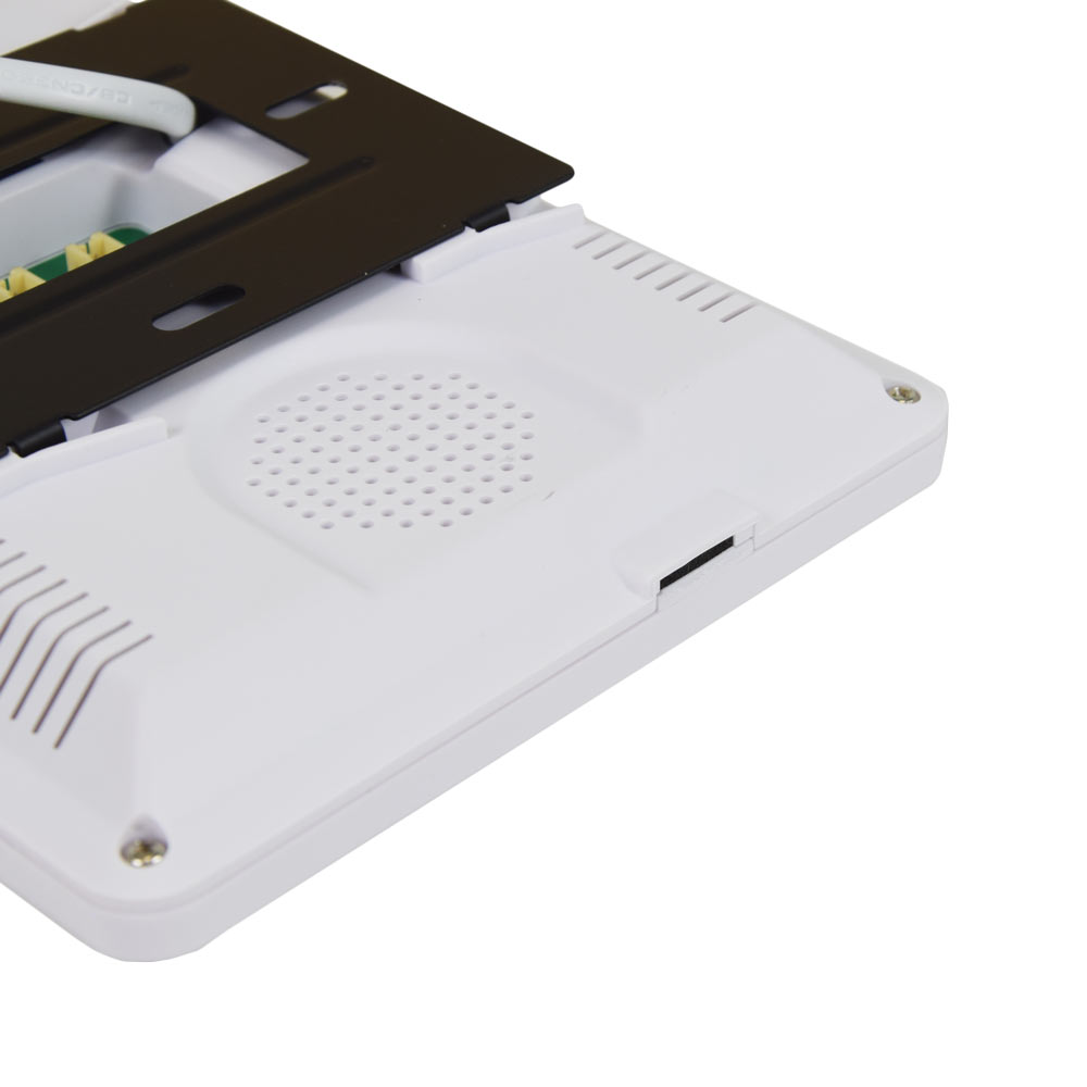 Комплект видеодомофона BCOM BD-710C Kit: видеодомофон 7" white и видеопанель Copper