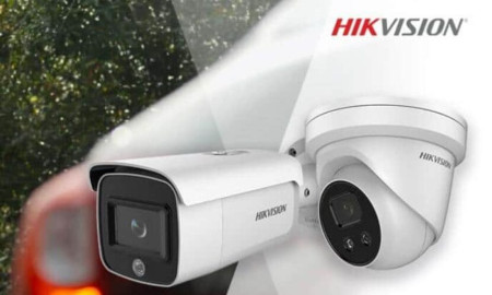 Hikvision AcuSense: сетевые камеры со встроенной светозвуковой сиреной