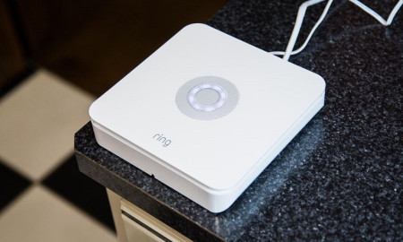 Система безопасности Ring Alarm выступает в роли хаба для других домашних смарт-устройств