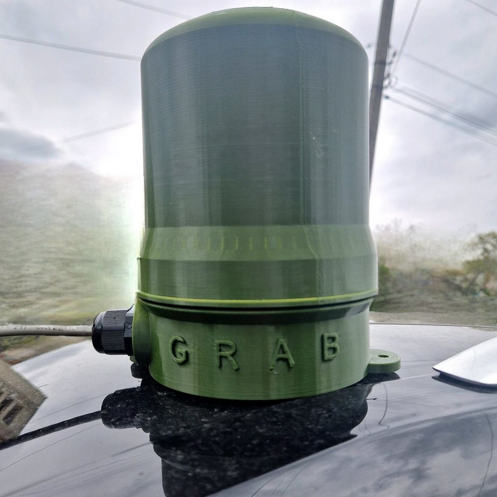 Стаціонарний детектор FPV дронів “GRAB” 1,2 + 5,8 + 3,3 + 7,5 ГГЦ