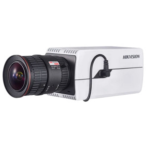 2 МП IP-видеокамера Hikvision DS-2CD5026G0-AP 2.8 мм