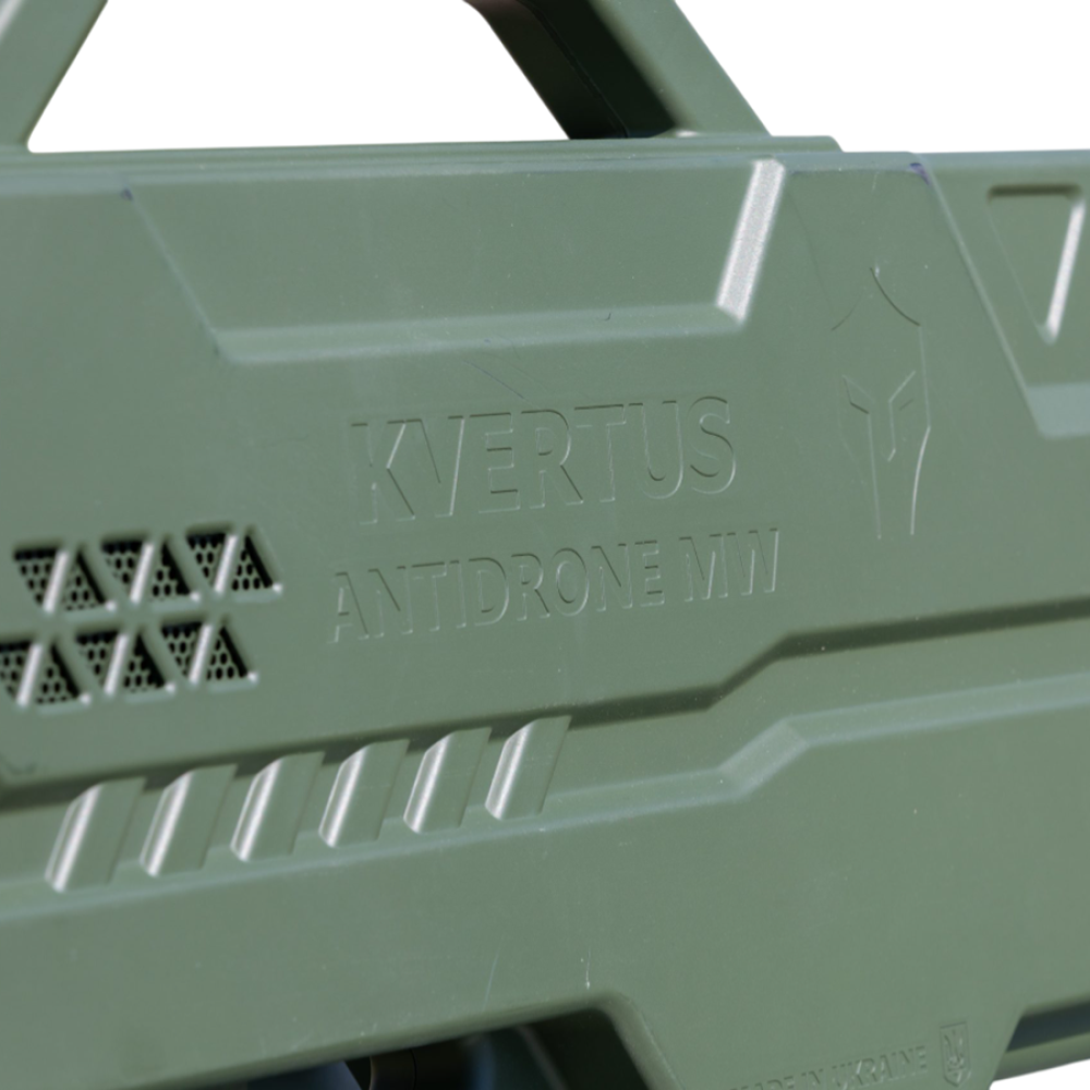 Портативний РЕБ Kvertus AD MW 