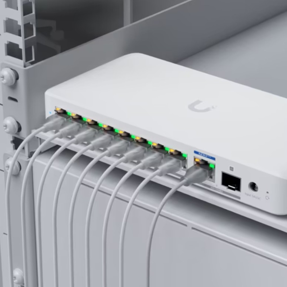 Коммутатор Ubiquiti UniFi Flex 2.5G PoE (USW-FLEX-2.5G-8-POE) управляемый уровнем 2