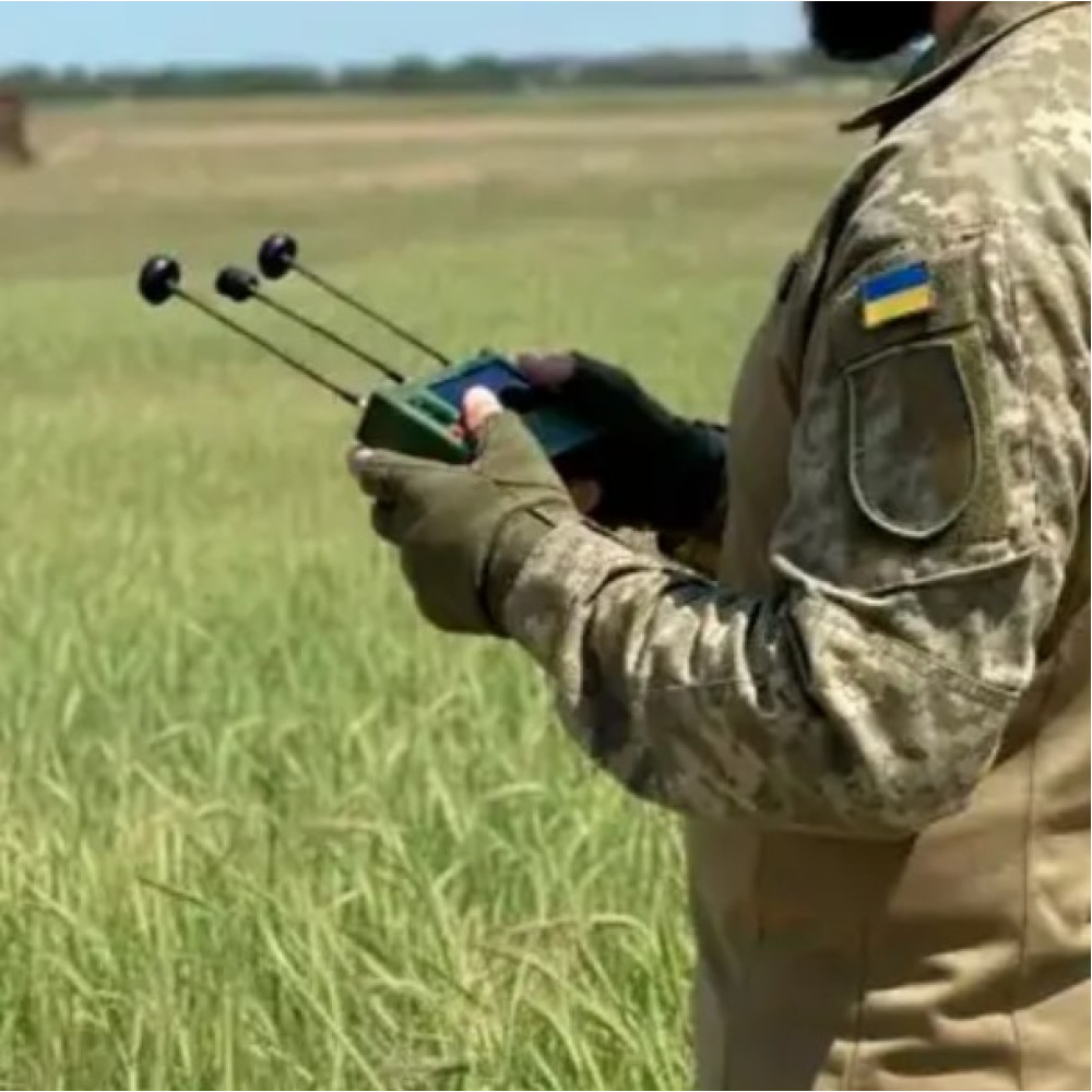 Детектор дронів VIDEO HUNTER 3 (1.2 ГГц, 5.8 ГГц, 3.3 ГГц)