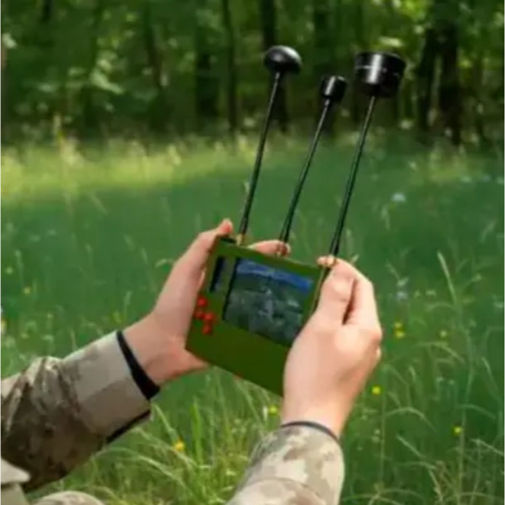 Детектор дронів VIDEO HUNTER 3 (1.2 ГГц, 5.8 ГГц, 3.3 ГГц)