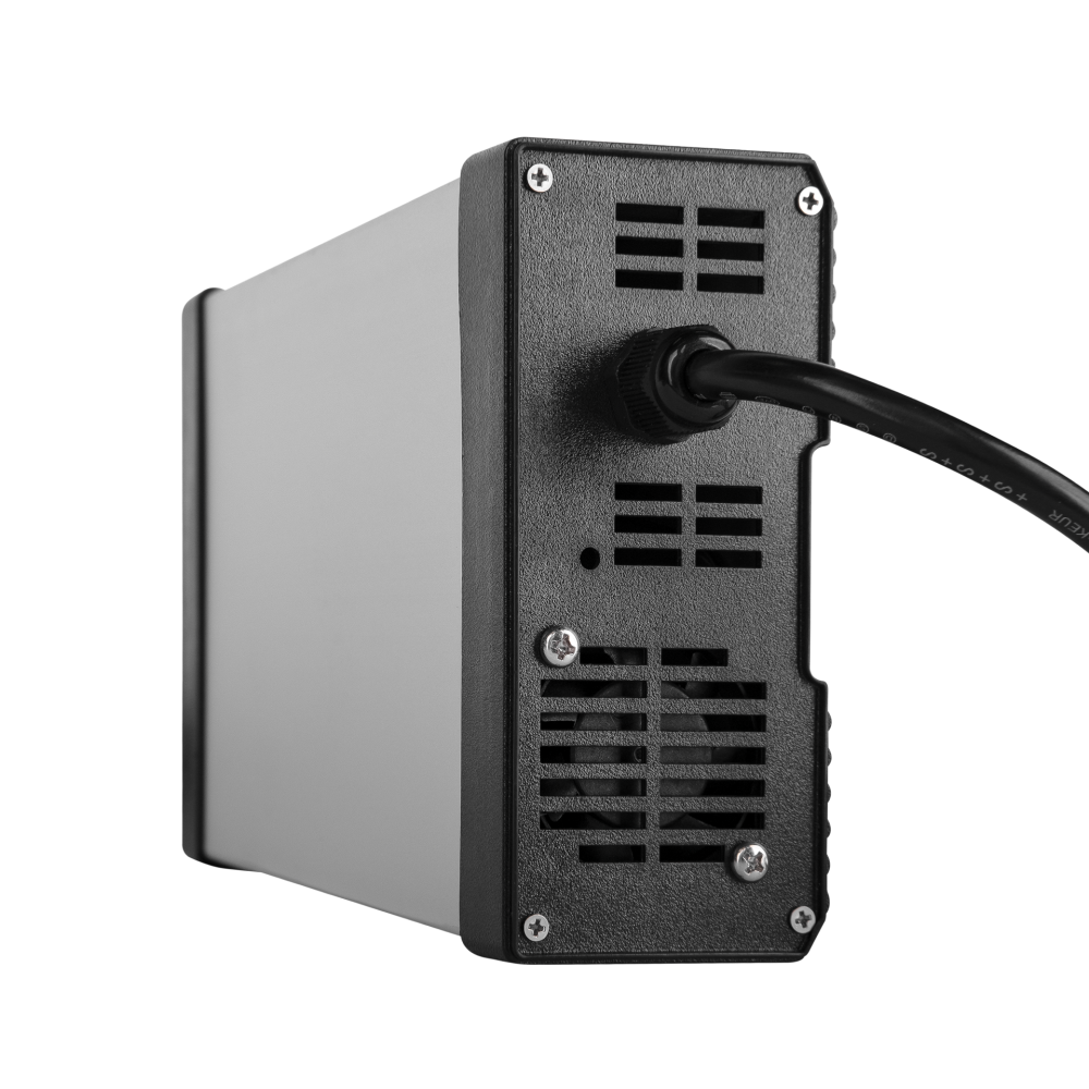 Зарядний пристрій для акумуляторів LogicPower LiFePO4 48V (58.4V)-8A-384W