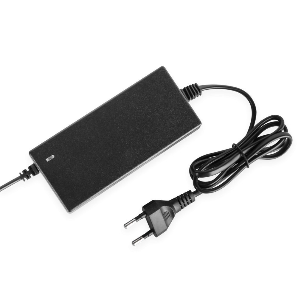 Многофункциональная портативная зарядная станция LogicPower CHARGER MPPT 300 (300 Вт, 280 Втч)