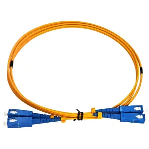 Оптичний патч-корд Ewind EW-FBLS82-30 LC-SC 3 м LSZH 2.0 мм