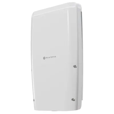4-портовый коммутатор Mikrotik FiberBox Plus CRS305-1G-4S+OUT управляемый