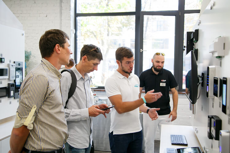 Відкриття VIATEC SECURITY HUB: до безпеки тепер можна доторкнутись - Зображення 1 - Зображення 2 - Зображення 3 - Зображення 4 - Зображення 5 - Зображення 6 - Зображення 7 - Зображення 8 - Зображення 9 - Зображення 10 - Зображення 11 - Зображення 12 - Зображення 13 - Зображення 14