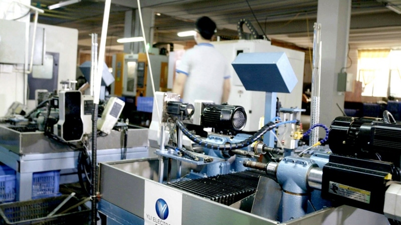 yli-equipments-1