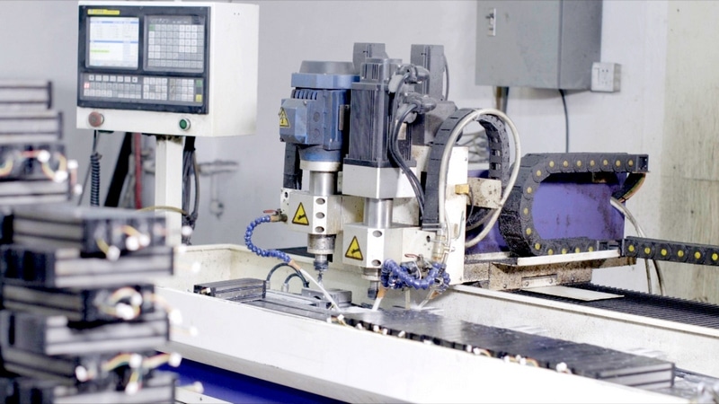 yli-locks-equipment-2